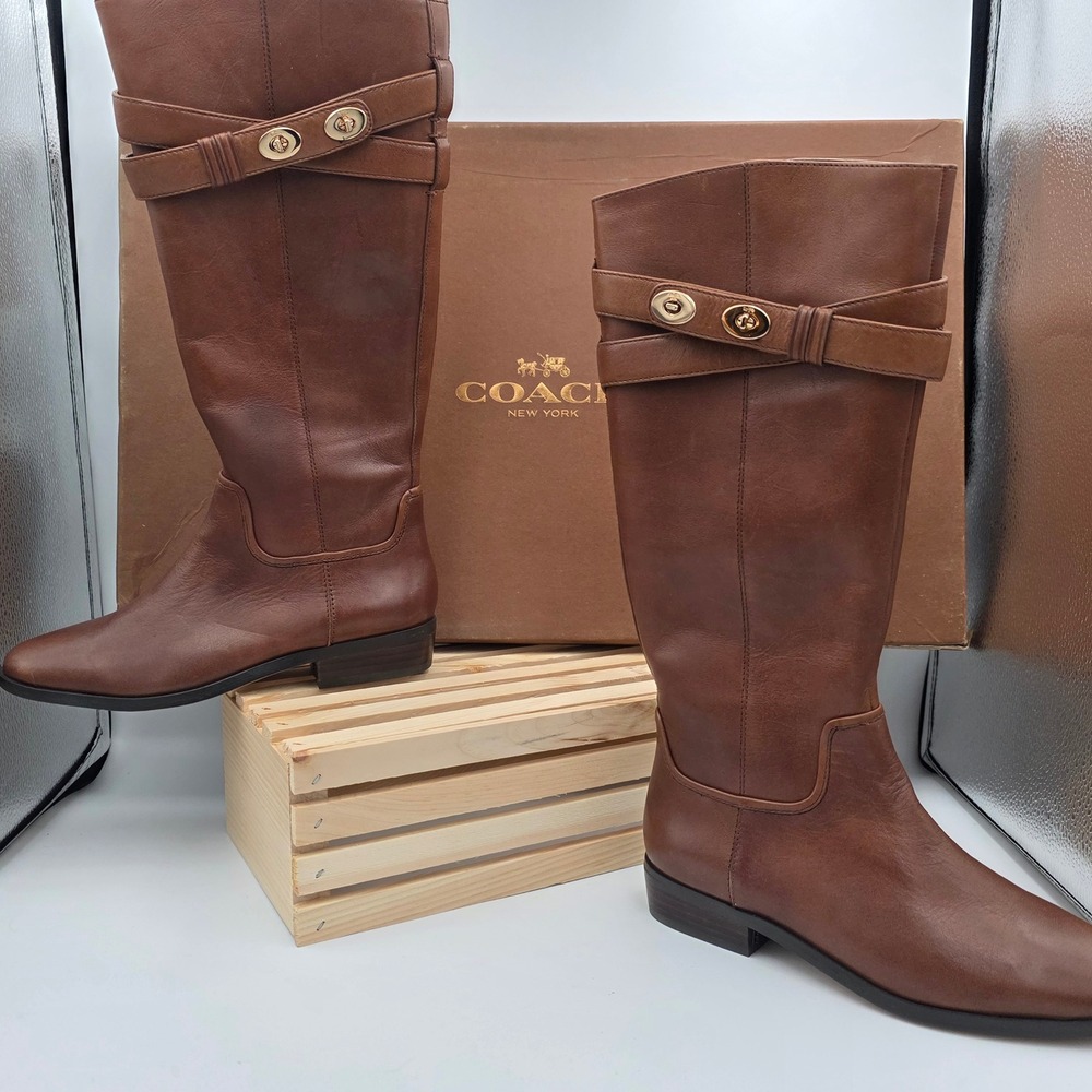 Coach Linette Cognac Leather Tall Riding‎ Boots 5B Turnlock Detail Q7180 Womens